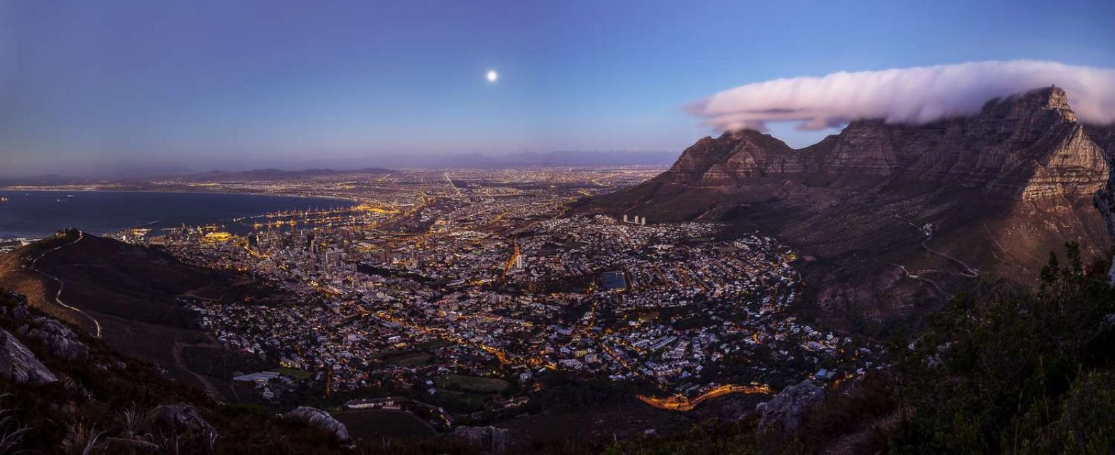 Cape Town’s Full Moon Treks – 5 Magical Hiking Trails to Explore under the Moonlight