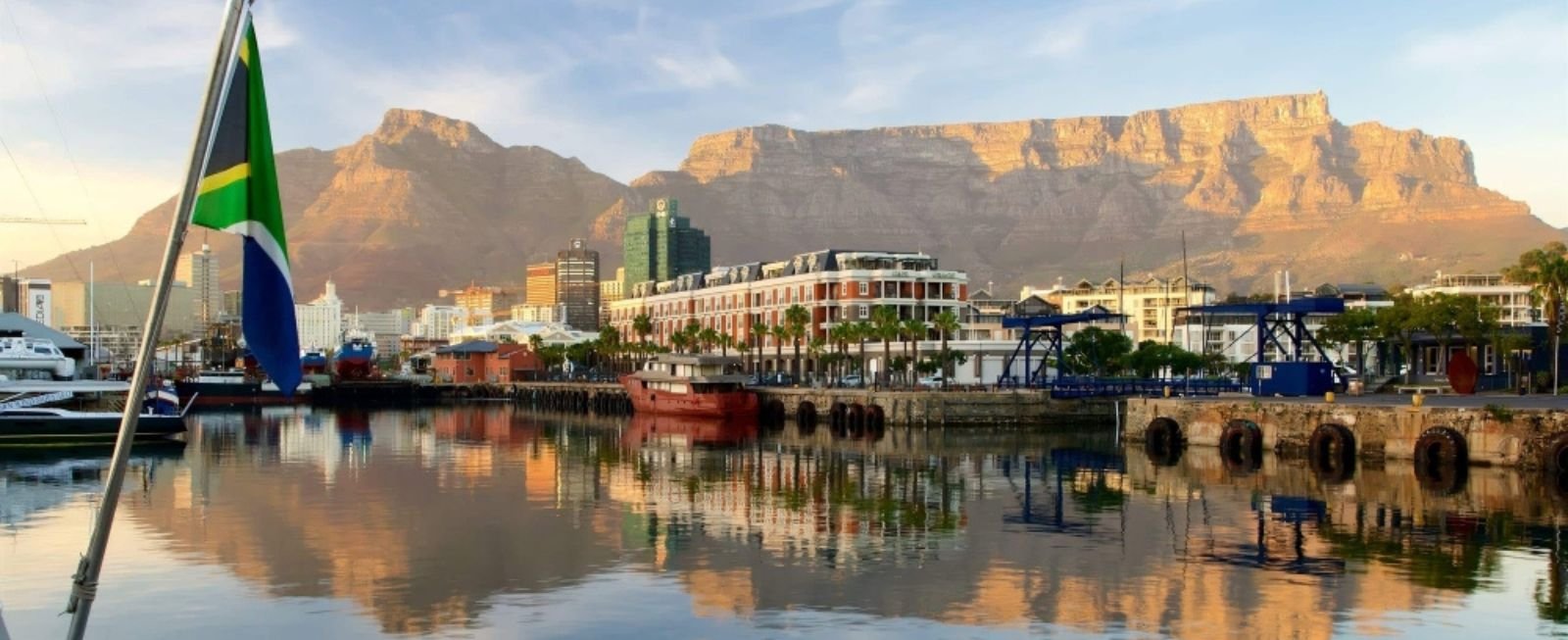 In the Footsteps of Travellers: Unforgettable Cape Town Tours